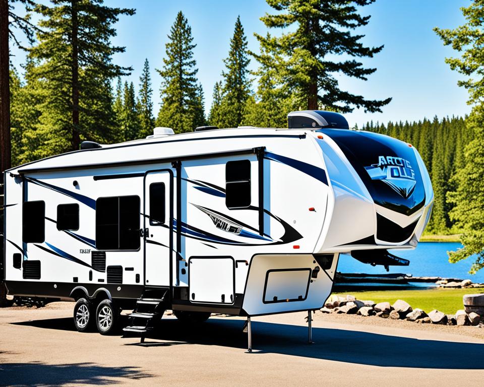 Arctic Wolf Fifth Wheel